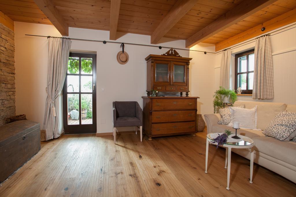 Ferienhaus Neubauer Spielfeld Exterior foto